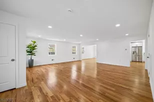207 Lake Shore Dr, Parsippany, NJ 07034 - Photo 12