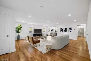 207 Lake Shore Dr, Parsippany, NJ 07034 - Photo 4