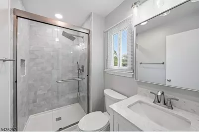 111 Dorset Ct, Hillsborough Township, NJ 08844 - Photo 24