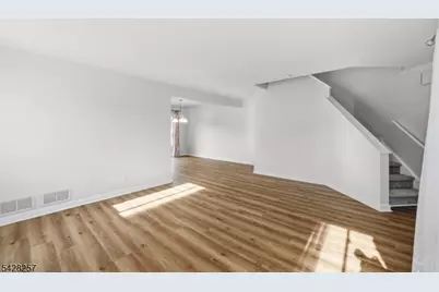 111 Dorset Ct, Hillsborough Township, NJ 08844 - Photo 12