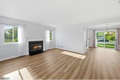 111 Dorset Ct, Hillsborough Township, NJ 08844 - Photo 10