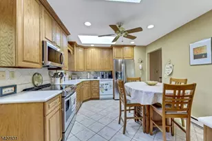 5 Seminole Way, West Milford, NJ 07480 - Photo 12