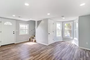 4 Emmans Rd, Roxbury Township, NJ 07852 - Photo 8