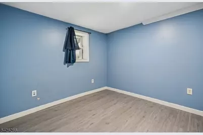 124 Highland Ave, Newark, NJ 07104 - Photo 18