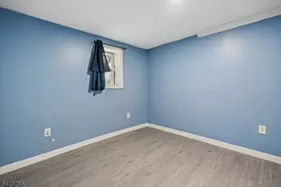 124 Highland Ave, Newark, NJ 07104 - Photo 18