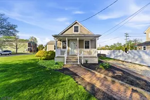 12 Driscoll St, Manville, NJ 08835 - Photo 2
