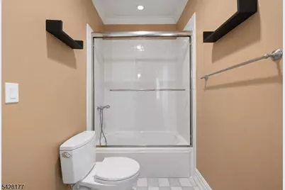 228 Highland Ave, Montclair, NJ 07043 - Photo 32
