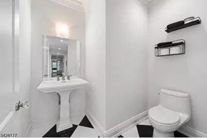 228 Highland Ave, Montclair, NJ 07043 - Photo 20