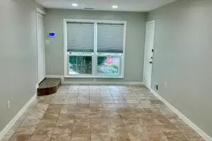 9 Krueger Ct, Newark, NJ 07103 - Photo 2