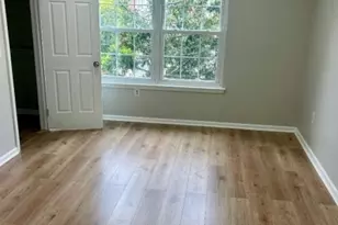 9 Krueger Ct, Newark, NJ 07103 - Photo 14