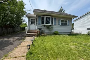 636 Linden Ave, Rahway, NJ 07065 - Photo 2