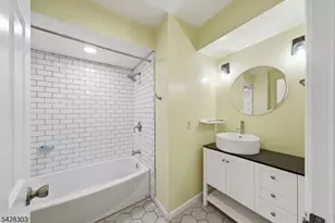 203 Knoll Way, Rocky Hill, NJ 08553 - Photo 20