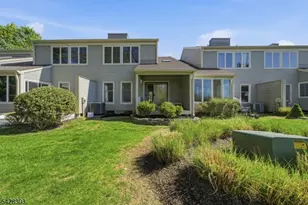 203 Knoll Way, Rocky Hill, NJ 08553 - Photo 26