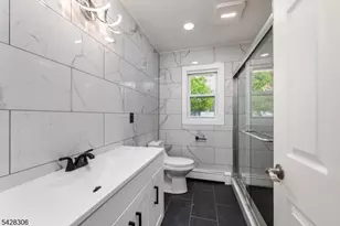 14 Lincoln Ave, West Milford, NJ 07480 - Photo 16