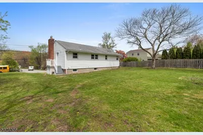 14 Lincoln Ave, West Milford, NJ 07480 - Photo 8