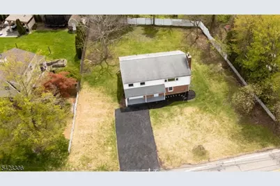 14 Lincoln Ave, West Milford, NJ 07480 - Photo 4