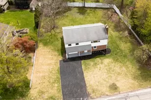14 Lincoln Ave, West Milford, NJ 07480 - Photo 4