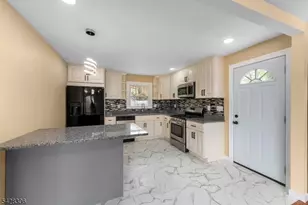 14 Lincoln Ave, West Milford, NJ 07480 - Photo 14