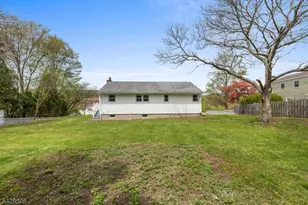 14 Lincoln Ave, West Milford, NJ 07480 - Photo 6