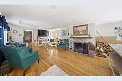 399 Springbrook Trl, Byram Township, NJ 07871 - Photo 4