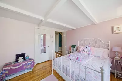 399 Springbrook Trl, Byram Township, NJ 07871 - Photo 14
