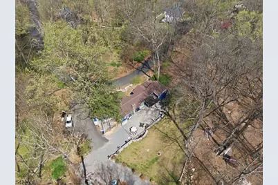 399 Springbrook Trl, Byram Township, NJ 07871 - Photo 24