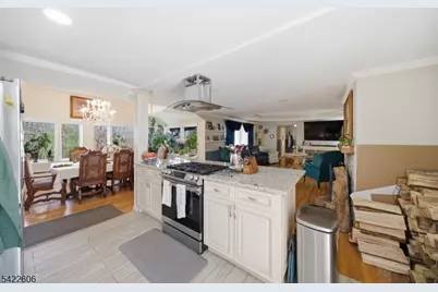 399 Springbrook Trl, Byram Township, NJ 07871 - Photo 6