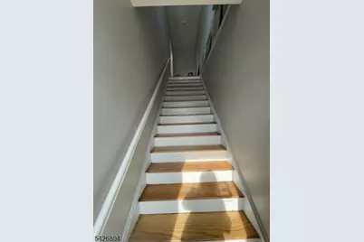 377 Bloomfield Ave, Newark, NJ 07107 - Photo 10