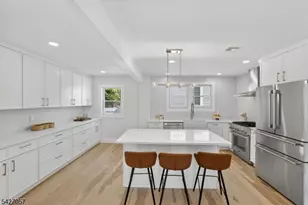 909 Ridgewood Rd, Millburn, NJ 07041 - Photo 12