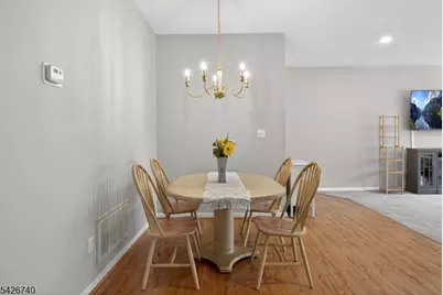 919 Burgundy Way #919, Wayne, NJ 07470 - Photo 10