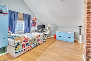 721 Sheridan Ave, Roselle, NJ 07203 - Photo 18