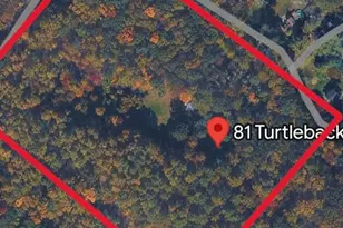 81 Turtleback Rd, Washington Township, NJ 07853 - Photo 2