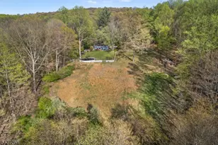 81 Turtleback Rd, Washington Township, NJ 07853 - Photo 26
