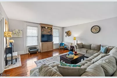 269 Quakertown Rd, Franklin Township, NJ 08867 - Photo 16
