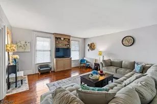 269 Quakertown Rd, Franklin Township, NJ 08867 - Photo 16