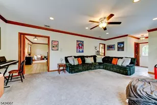 15 Shaffer St, Branchburg Township, NJ 08876 - Photo 10
