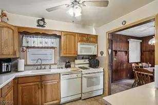 192 Rudolph Ave, Rahway, NJ 07065 - Photo 10