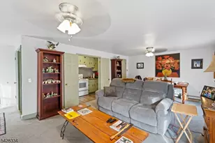271 Quakertown Rd, Franklin Township, NJ 08867 - Photo 16