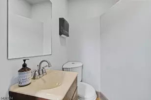 271 Quakertown Rd, Franklin Township, NJ 08867 - Photo 12