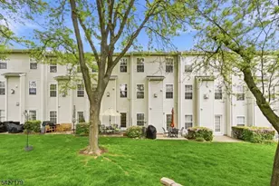 214 Swathmore Dr, Nutley, NJ 07110 - Photo 40