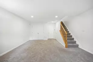 214 Swathmore Dr, Nutley, NJ 07110 - Photo 34