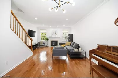 214 Swathmore Dr, Nutley, NJ 07110 - Photo 14