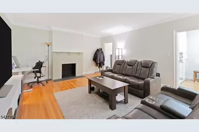 100 E Palisade Ave, Englewood, NJ 07631 - Photo 10