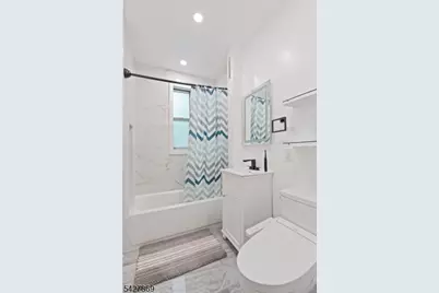 100 E Palisade Ave, Englewood, NJ 07631 - Photo 14