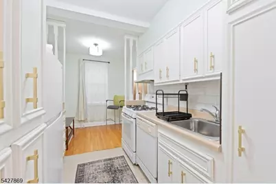 100 E Palisade Ave, Englewood, NJ 07631 - Photo 2