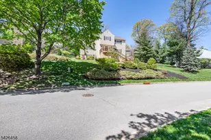 140 Shady Ln, Randolph Township, NJ 07869 - Photo 4