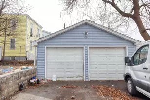 408 14th Ave, Irvington, NJ 07111 - Photo 16