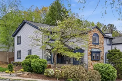54 Overlook Dr, Independence Township, NJ 07840 - Photo 2