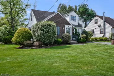 3 Shawnee Rd, Cranford Township, NJ 07016 - Photo 2