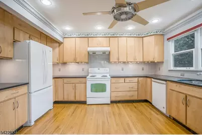 3 Shawnee Rd, Cranford Township, NJ 07016 - Photo 16
